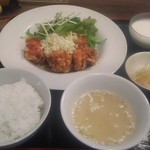 中華料理 HACHI - ランチ油淋鶏 700円