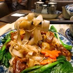 老記海鮮粥麺菜館 - めーーん！