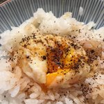 天ぷらめし 金子半之助 - 自作の玉子天丼
            醤油と焙煎醍醐味でカスタマイズ