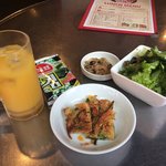 韓国料理とサムギョプサル 豚まる - Bセット300円