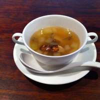 開化亭 - 秋田産の蓴菜と冬瓜のスープ 