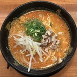 博多風龍 - 辛味噌とんこつラーメン ¥680