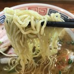 いなや。 - 鶏塩ラーメンの麺