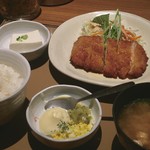 やよい軒 - チキン南蛮定食 740円
            180420 23:18