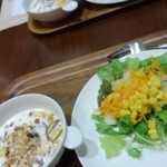 85794519 - シリアル＆サラダ　食べたいだけ＾＾