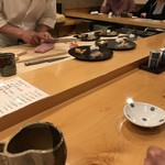 鮨 いとう - カウンターから