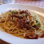 Mamma Pasta - 辛口熟成パンチェッタとベーコンのペペロンチーノ 