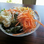 和食・割烹 彩旬 - サラダはてんこ盛りで