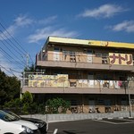 Tedukuripannatori - このマンションの1階左側にお店はあります 201805