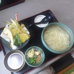 豊味うどん - 釜揚げうどん天ぷらセット930円