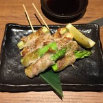 IZAKAYA SAKURA - アスパラベーコン