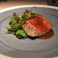 ベージュ アラン・デュカス 東京 - 
