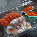 発寒かねしげ鮮魚店 - 秋鮭、トロにしん、イクラ