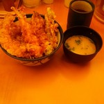 Tendon Tenya - 天丼大盛りと味噌汁