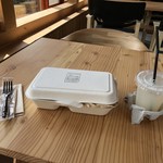 ビトウィーン ザ ブレッド - 開封の儀