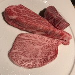 大阪屋 - マル芯、シャトーブリアン、トモサンカク