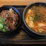 カルビ丼とスン豆腐専門店 韓丼 - 