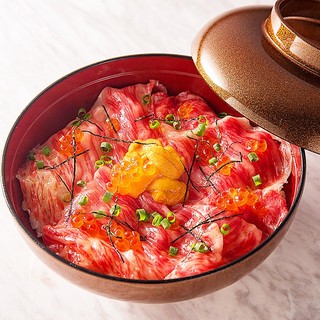 Our specialty ★ Authentic beef fatty sea urchin salmon roe bowl [Limited to 10 servings only!] ]