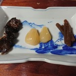 大円地山荘 - キュウリの佃煮、らっきょうの塩漬け、きゅらぶき