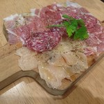 炭とか肉とかワインとか &meat - 