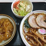 春野屋食堂 - ラーメンセット(税込900円)