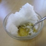 氷くるみ餅(シングル)　350円