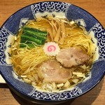 ハマカゼ拉麺店 - 「清湯醤油らーめん」750円