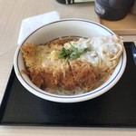 かつや - かつ丼(梅)。
            税込529円。
            旨し。