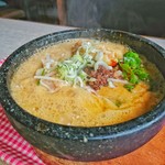 Okikusan - 石焼坦々雑炊ラーメン［¥980］(税別)