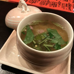 時の宿 すみれ - 肩三角とふきみその牛骨スープ茶漬け