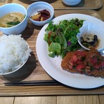 Premium Marche OSAKA - イベリコ豚カツトマトソース和え