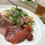 カフェ ラ・ボエム - サラダ