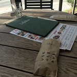 カフェ ラ・ボエム - テーブル