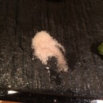 寿し徳 - 塩が赤い