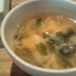 水庵 - ランチのお味噌汁、豆腐と若布