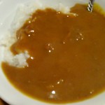 池下ホルモンセンター - 食べ放題の、カレー。中に生卵