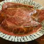 焼肉赤身にくがとう33895 - 焼肉（三重県産松阪牛 ミスジ 円子黄金たれ） 