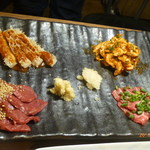 焼肉赤身にくがとう33895 - 刺身（ツラミ、ハツ、ハチノス、上ミノ）