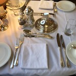 The Blue Train - テーブル席へ