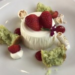 The Blue Train - Dessert：Fynbos Honey Panna Cotta