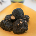 プレゼンテ スギ - 2018.5 イタリア産サマートリュフ