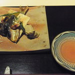 神保町 傳 - スイカの入ったタレも