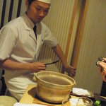 神保町 傳 - 店長の長谷川さん