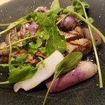 ファリナモーレ - ◆「Bランチ」メイン(豚料理)でオーダー！ 「庄内豚のグリルと藤沢カブの焼畑仕立て」