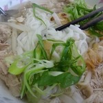 ベトナム料理コムゴン - 鶏肉のフォー