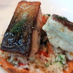 ラ･マンチーナ - サバのソテー、クスクス入りガスパチョ添え