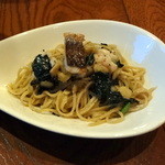 ラ･マンチーナ - カマス・葉唐辛子・焼き茄子の山椒を練り込んだ手打ちタリオリーニ