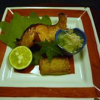 鶯啼庵 - 焼物