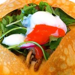 KONA shimokitazawa - コンプレット。卵は、とよたまさんの温泉たまごがのってます。