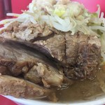 ラーメン二郎 - ブタ増し